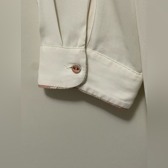 HD in Paris Anthropologie Cream Pink Sparkle Elinor Ruffle Blouse Size 6 - Picture 6 of 8